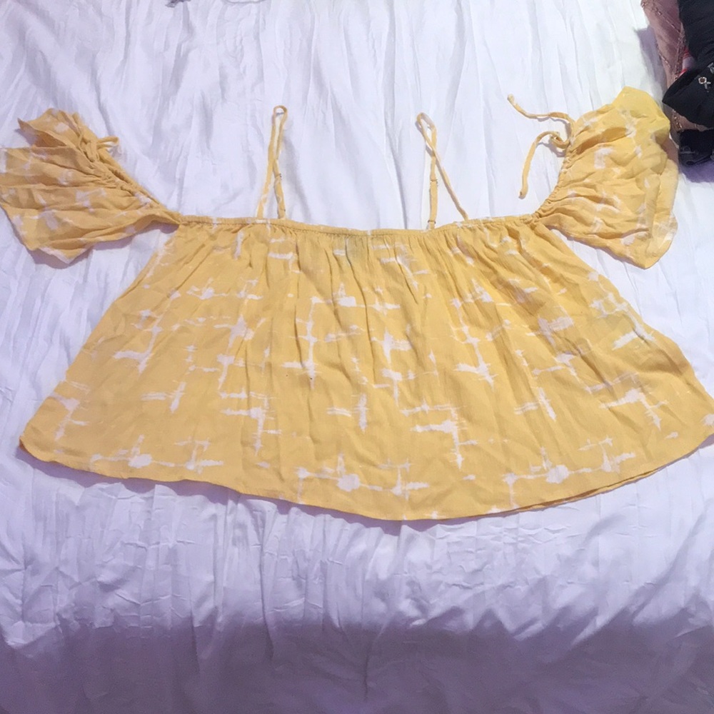 off the shoulder yellow tie dye shirt